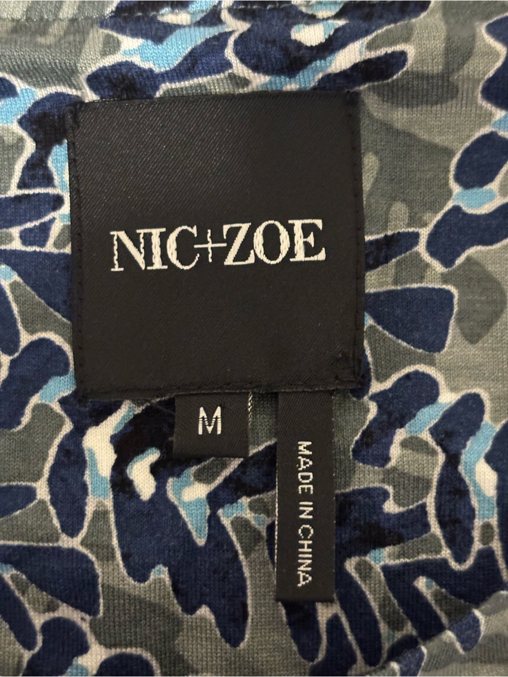 Nic + Zoe Medium Blue Gray Fern Print Short Sleeve Stretch Midi Dress - Picture 2 of 9